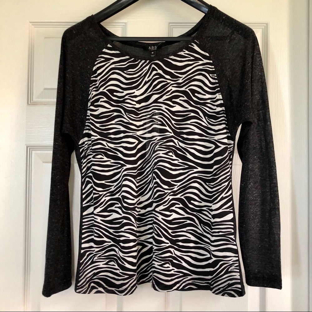 Zebra 🦓 Raglan Top